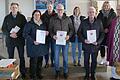 Dank für langjährige Dienste in der Kirchenverwaltung der Kirche St. Alban in Erbshausen-Sulzwiesen und Vorstellung der neuen Verantwortlichen. Vorne (von links): Karola Hamaleser, Herbert Rügemer, Heinz Zimmermann und Pfarrer Helmut Rügamer. Hinten (von links): Ludwig Schraut, Karin Vollmuth, Christina Lautz und Birgit Weißenberger.