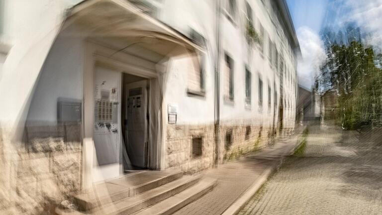 Der Täter wohnte vor der Tat in einer Würzburger Obdachlosenunterkunft im Stadtteil Zellerau in Würzburg Der Täter wohnte vor der Tat in einer Würzburger Obdachlosenunterkunft im Stadtteil Zellerau in Würzburg