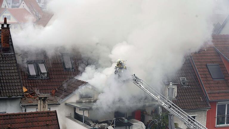 Tote in Esslingen       -  Bei dem eskalierten Streit zwischen Mieter und Vermieter sind in Esslingen zwei Menschen ums Leben gekommen.