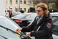 Die meisten Autofahrer parken in Bad Kissingen so, wie es sich gehört. Doch täglich ertappt Politesse Isolde Metz auch Falschparker und  stellt ihnen einen Strafzettel aus.Heike Beudert       -  Die meisten Autofahrer parken in Bad Kissingen so, wie es sich gehört. Doch täglich ertappt Politesse Isolde Metz auch Falschparker und  stellt ihnen einen Strafzettel aus.Heike Beudert