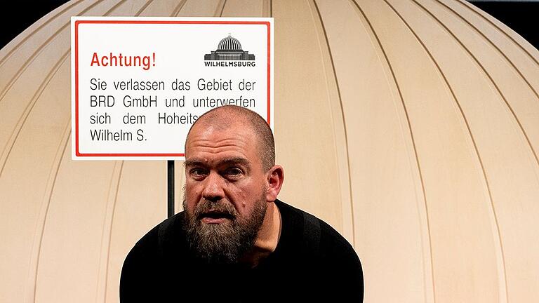 'Der Reichsbürger' Tobias Gondolf als Wilhelm S. 'Der Reichsbürger' Tobias Gondolf als Wilhelm S.