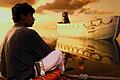 Magisch: Der indische Student Suraj Sharma als Piscine Molitor Patel, genannt Pi, und sein bengalischer Tiger namens Richard Parker in Ang Lees Meisterwerk &bdquo;Life of Pi&ldquo;.