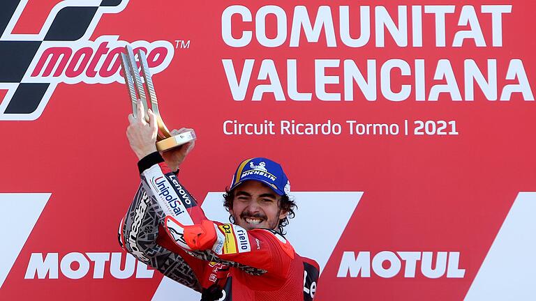 Francesco Bagnaia - Francesco Bagnaia kämpft um den Titel in der MotoGP-Serie. Francesco Bagnaia - Francesco Bagnaia kämpft um den Titel in der MotoGP-Serie.
