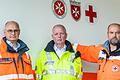 Drei Einsatzkräfte beim Messerangriff am 25. Juni 2021: (von links) Notarzt Gerhard Schwarzmann, Einsatzleiter Uwe Kinstle und BRK-Rettungsassistent Paul Justice blicken zurück.