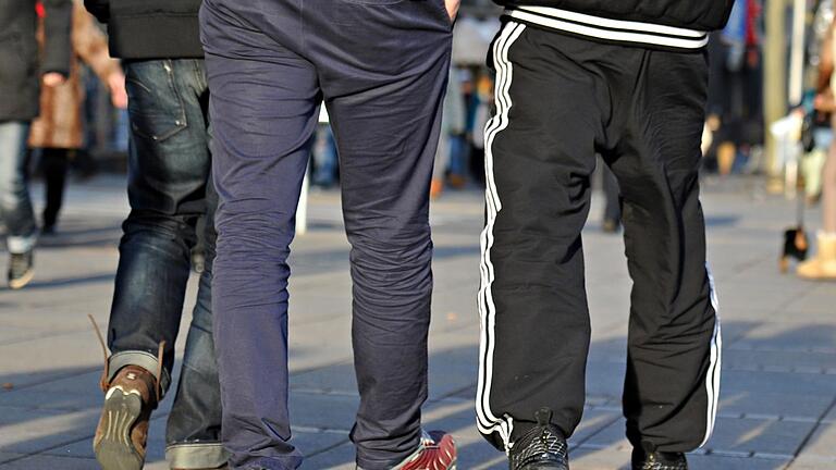 Jogginghosenverbot an Schule in Wermelskirchen.jpeg       -  Jogginghosen sind an einer Schule in Wermelskirchen verboten. Neuerdings werden Schüler damit sogar nach Hause geschickt.
