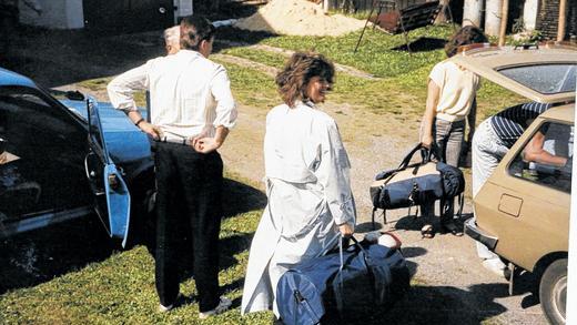 25 Jahre Mauerfall: Nach dem Jubel kamen die Tränen 25 Jahre Mauerfall: Nach dem Jubel kamen die Tränen