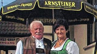 50 Jahre Getränkehandel: Am Wochenende feierten Inge und Oskar Herrmann.