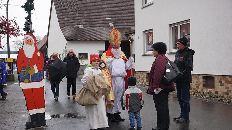 Der Nikolaus kommt natürlich auch nach Langenleiten. Foto: Marion Eckert       -  Der Nikolaus kommt natürlich auch nach Langenleiten. Foto: Marion Eckert