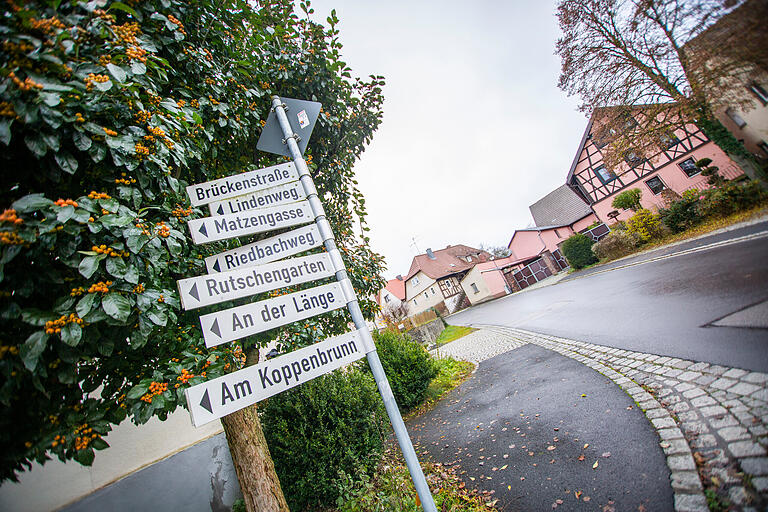 In Kleinsteinach gibt es noch freie Baugrundstücke, die sich in kommunaler Hand befinden. In Kleinsteinach gibt es noch freie Baugrundstücke, die sich in kommunaler Hand befinden.