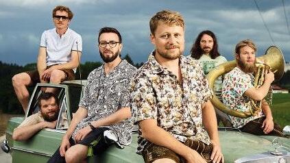 Die Band LaBrassBanda präsentiert ihr neues Album 'Danzn'.