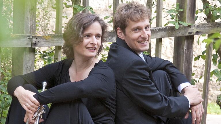 Trompeterin Griseldis Lichdi und Kirchenmusikdirektor Christian Heidecker sind am 8. Oktober in der Grafschaftskirche zu hören. Trompeterin Griseldis Lichdi und Kirchenmusikdirektor Christian Heidecker sind am 8. Oktober in der Grafschaftskirche zu hören.