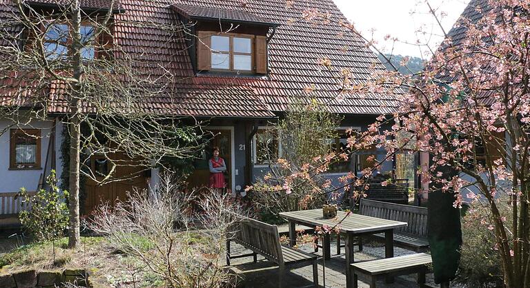 1995 wurde das Haus der Familie Steigerwald als eines von sechs Häusern im 'Ökologischen Wohnhof' am Stauffenbergring errichtet.&nbsp;