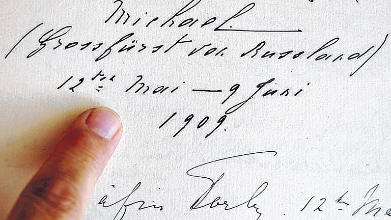 Schwarz auf Weiß: Im Mai 1909 trug sich der russische Großfürst Michael Michailowitsch Romanow bei Dapper ein.