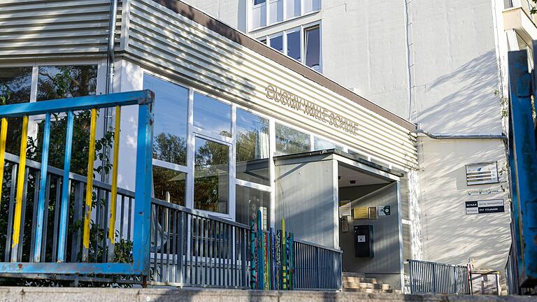 An der Gustav-Walle-Schule und der Max-Dauthendey-Schule sind größere Umbaumaßnahmen geplant. An der Gustav-Walle-Schule und der Max-Dauthendey-Schule sind größere Umbaumaßnahmen geplant.
