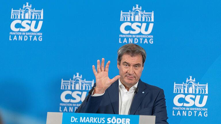 dpa_5FAA6A00B2FEBDA6.jpg       -  Bayerns aktueller Ministerpräsident Markus Söder ist der dreizehnte seit Ende des Zweiten Weltkriegs.