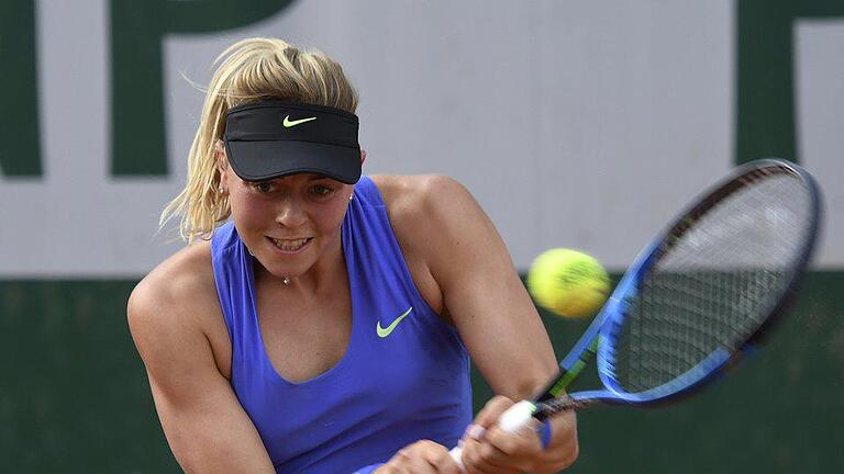 Carina Witthöft       -  Carina Witthöft hat die erste Runde in Paris überstanden. Foto: Eric Feferberg