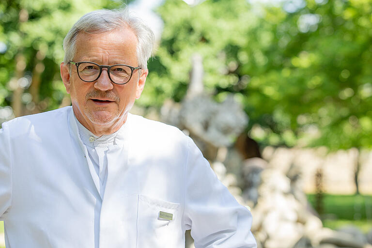 Der Chirurg, der Ade sagte: Professor Ekkehard Schippers vom Juliusspital.