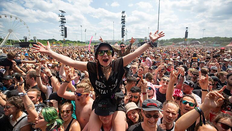 Auch im Sommer 2024 werden Musikfans in Franken wieder voll auf ihre Kosten kommen. Das Foto entstand bei Rock im Park in Nürnberg im vergangenen Jahr. &nbsp;