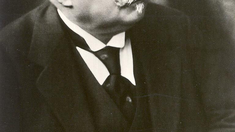 Firmengründer Georg Schäfer. Firmengründer Georg Schäfer.