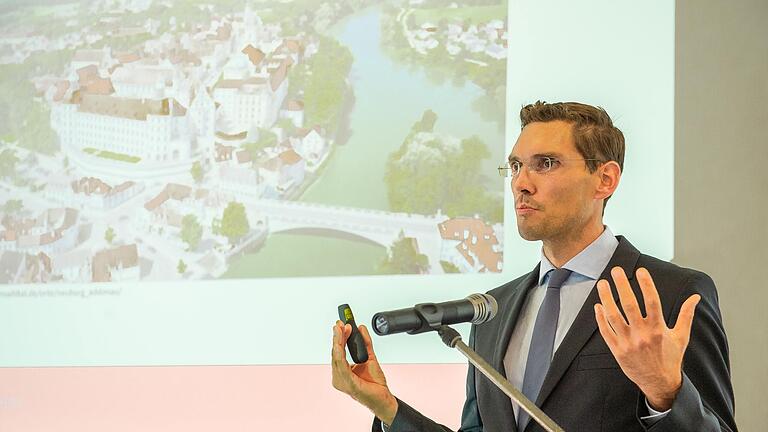 Professor Dr. Maximilian Gahr ist neuer Ärztlicher Direktor am Bezirkskrankenhaus für Psychiatrie, Psychotherapie und Psychosomatische Medizin Schloss Werneck.