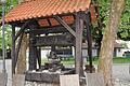 Die alte Kelter im Innenhof von Schloss Crailsheim wird unter die Lupe genommen. Erst wenn das Ergebnis der Begutachtung vorliegt, soll darüber entschieden werden, ob man das Stück abbauen muss oder ob Reparatur-Maßnahmen die Lösung sind.