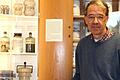 Museumsdirektor Eric Martin hat in Marktheidenfeld das Museum Obertorapotheke gestaltet. Hier gibt es Exponate aus der Pharmaziegeschichte zu sehen - doch die Besuchermassen bleiben bisher aus.