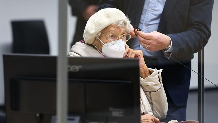 Prozess gegen frühere Sekretärin im KZ Stutthof       -  Der BGH hat die Verurteilung einer früheren KZ-Sekretärin wegen Beihilfe zum Massenmord bestätigt. (Foto:Archiv)