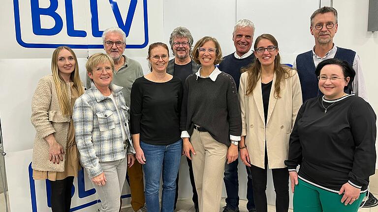 Nach den Neuwahlen – der neue Vorstand des BLLV-Kreisverbands Schweinfurt-Land mit der wiedergewählten Vorsitzende Astrid Gäb (Mitte).