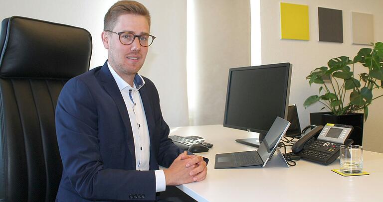 Julius Kirchner ist seit August 2021 geschäftsführender Gesellschafter der Fränkischen Rohrwerke in Königsberg (Lkr. Haßberge). Das Unternehmen ist ein Beispiel für die vielen Mittelständler in Mainfranken.
