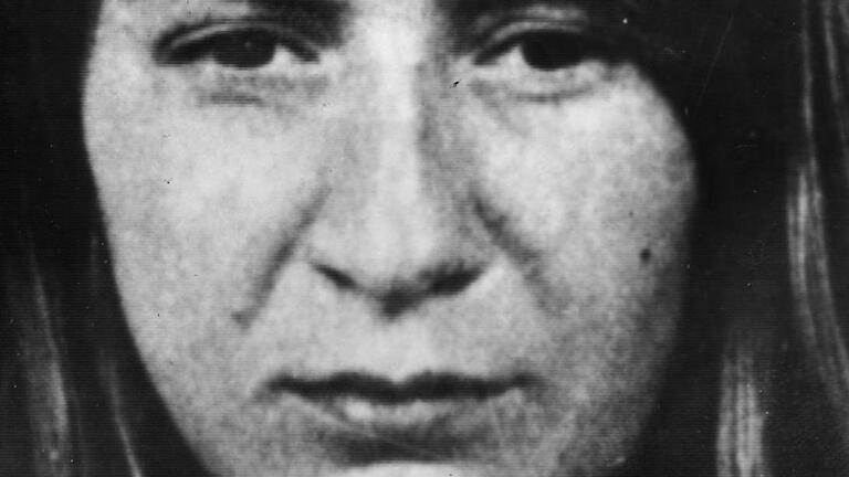 Sieglinde Hofmann - Sieglinde Hofmann (Polizeifoto) - RAF-Mitglied, Aufnahme vom 21.09.1981. Sieglinde Hofmann - Sieglinde Hofmann (Polizeifoto) - RAF-Mitglied, Aufnahme vom 21.09.1981.