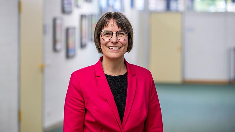 Gabriele Seelmann ist neue Schulleiterin des Alexander-von-Humboldt-Gymnasiums in Schweinfurt.