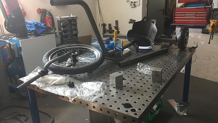 Ein ganzes Schuljahr lang werkelte Tim Seybold an seinem E-Trike. Vorkenntnisse brachte er dafür schon mit.
