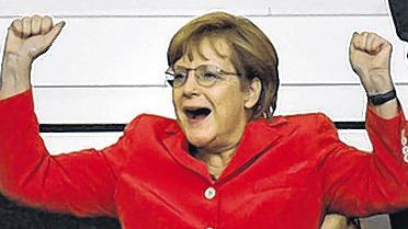 So jubelt die Kanzlerin: Angela Merkel beim Siegtreffer in Rio.