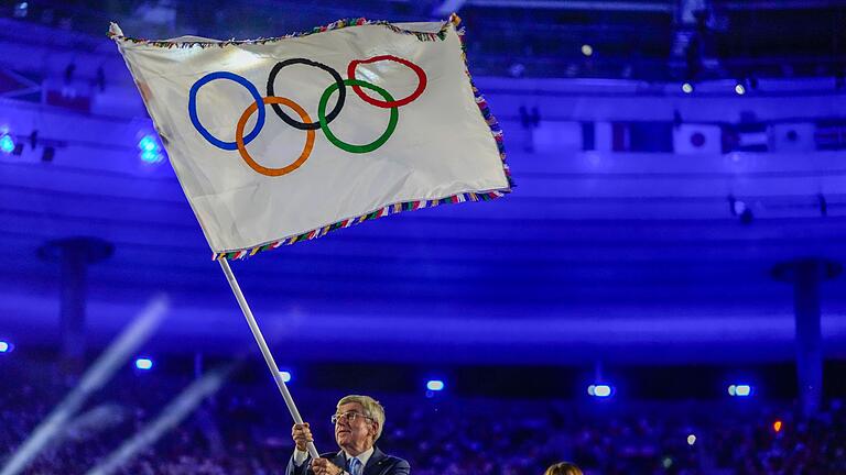 Paris 2024 - Schlussfeier       -  Die Spiele sind vorbei, der Alltag kehrt für die Athletinnen und Athleten ein.