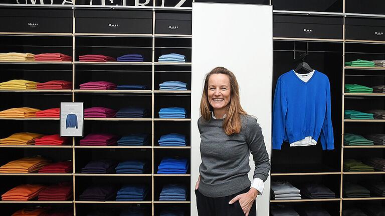 Maerz Pullover       -  Katja Beibl führt das Münchner Modeunternehmen Maerz. Nach einer Insolvenz und längerer Sanierung ist es gelungen, das Unternehmen wieder in die Spur zu bringen. Ein traditioneller Pullover spielt dafür eine wichtige Rolle.