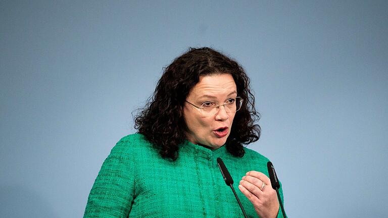Zahl der Arbeitslosen nur noch knapp unter drei Millionen       -  Die Vorstandsvorsitzende der Bundesagentur, Andrea Nahles, hält es für &bdquo;nicht sehr wahrscheinlich&rdquo;, dass die Drei-Millionen-Marke in diesem Winter noch erreicht werde. (Archivbild)