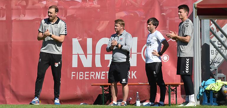 Julian Grell (von links) und ein Teil seines Trainerteams beim TSV Aubstadt: Martin Schendzielorz, Alexander Sarwanidi und Julian Schneider.