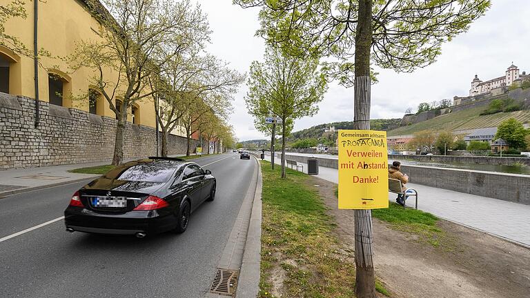 Der Obere Mainkai in Würzburg. Hier sollen nach dem Wunsch der Grünen im Stadtrat schon bald sonntags keine Autos mehr fahren dürfen.