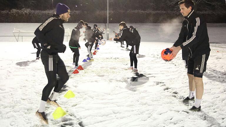 Am 18. Januar startete der FC 05 Schweinfurt in die Vorbereitung für die Restsaison der Regionalliga - heute gibt es im Spiel gegen den FV 04 Würzburg den ersten Härtetest.