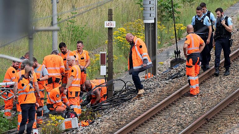 Paris 2024 - Brandanschläge auf Schnellzugnetz in Frankreich       -  Die Reparaturen laufen auf Hochtouren.