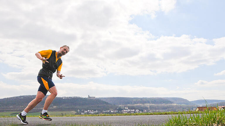 Saaletal-Marathon       -  Landschaftlich punktet der Saaletal-Marathon ganz besonders. Aber die Höhenmeter sind zugleich eine Herausforderung.