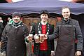 Ein Prost auf das heimische Bier: Auch der &bdquo;Zeller Stammtischbräu&ldquo; ist beim Genussfestival in Hofheim mit dabei und zeigt, wie man in einer mobilen Brauerei Bier braut.
