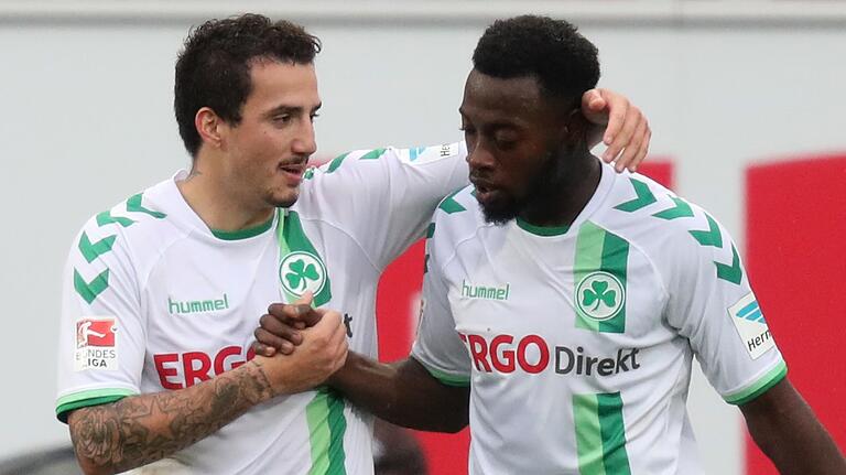 Konkurrent Türkgücü München legt weiter nach: In der Winterpause kam der frühere türkische Nationalspieler und Fürther Sercan Sararer (links) an die Isar. Konkurrent Türkgücü München legt weiter nach: In der Winterpause kam der frühere türkische Nationalspieler und Fürther Sercan Sararer (links) an die Isar.