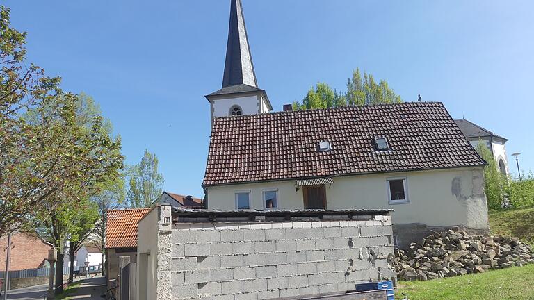 Soll nun 'Haus der Begegnung' werden: das Kimmelhaus neben der Oberwerrner Kirche.