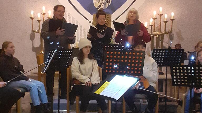 Das Weihnachtssingen der Musikschule Gemünden in der Dreifaltigkeitskirche.