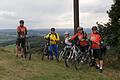 Wohl fühlt sich Karl Kraus (rechts) immer bei Radtouren mit seinen Radlerfreunden.Petra Heurich       -  Wohl fühlt sich Karl Kraus (rechts) immer bei Radtouren mit seinen Radlerfreunden.Petra Heurich