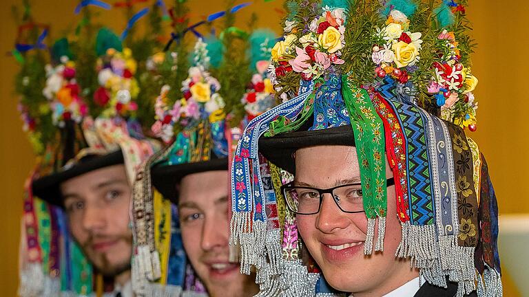 Mit Singen, Musizieren, Predit und Tanz feiern Sennfeld und Gochsheim das UNESCO-Siegel für ihr Friedensfest.