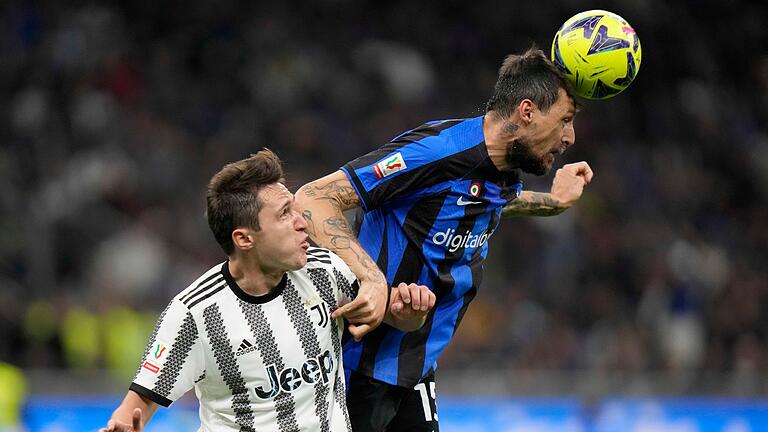 Inter Mailand - Juventus Turin.jpeg       -  Die beiden Mailänder Klubs Inter und AC treffen in der Champions League aufeinander.