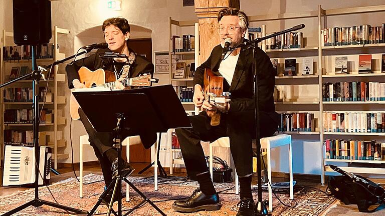 Tom &amp; Häns, American Songwriter.