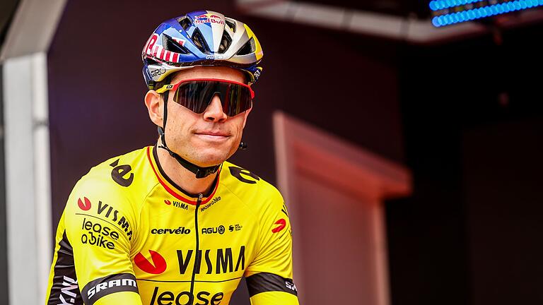 Wout van Aert - Wout van Aert ist auf der 16. Etappe der Vuelta schwer gestürzt und wird in dieser Saison kein Rennen mehr bestreiten. Wout van Aert - Wout van Aert ist auf der 16. Etappe der Vuelta schwer gestürzt und wird in dieser Saison kein Rennen mehr bestreiten.